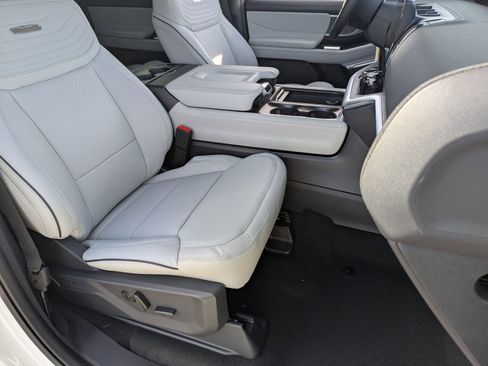 New 2026 Ford Expedition Max Platinum w/ Platinum Ultimate Package image 41