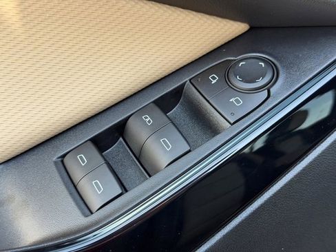 New 2026 Chevrolet Equinox ACTIV w/ Convenience Package III image 49