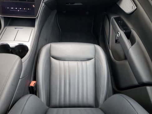 Used 2024 Maserati Grecale GT image 16