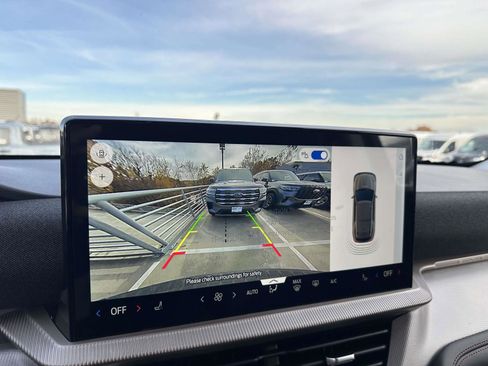 New 2026 Ford Explorer Active image 17