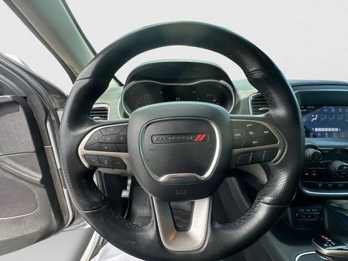 Used 2019 Dodge Durango SXT w/ 3rd Row Seating Group RWD image 17