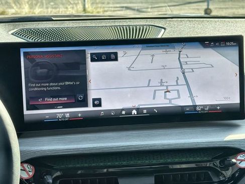 Used 2025 BMW 330i Sedan image 13