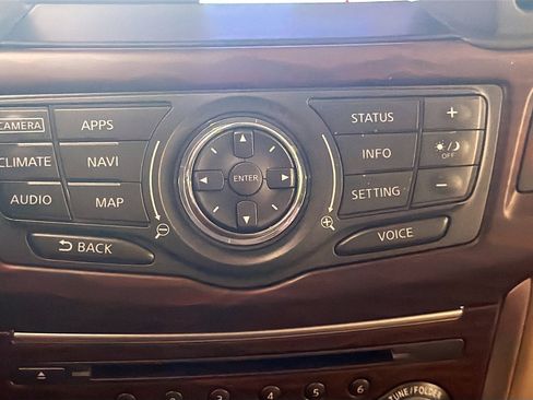 Used 2017 Nissan Pathfinder Platinum w/ Family Entertainment Package AWD/4WD image 25