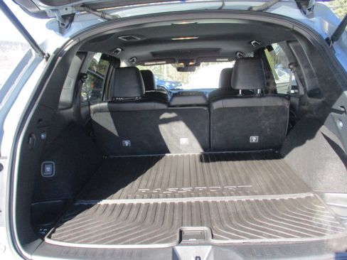 Certified 2024 Honda Passport Black Edition image 14