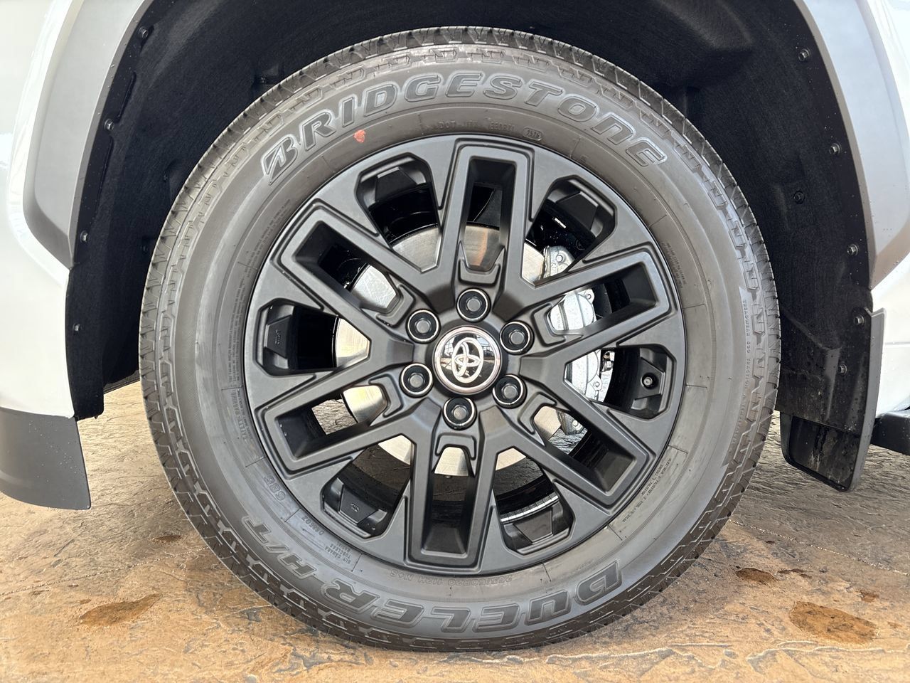 Certified 2026 Toyota Sequoia Limited w/ Tow Technology Package AWD/4WD image 10
