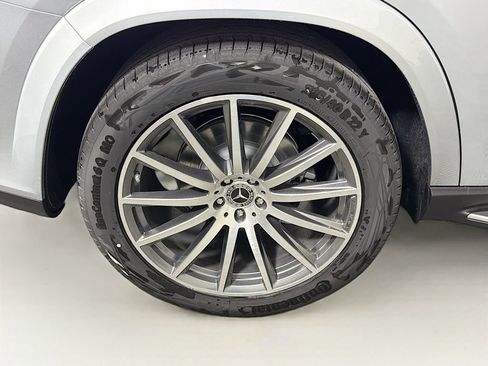 New 2026 Mercedes-Benz GLS 450 4MATIC image 37