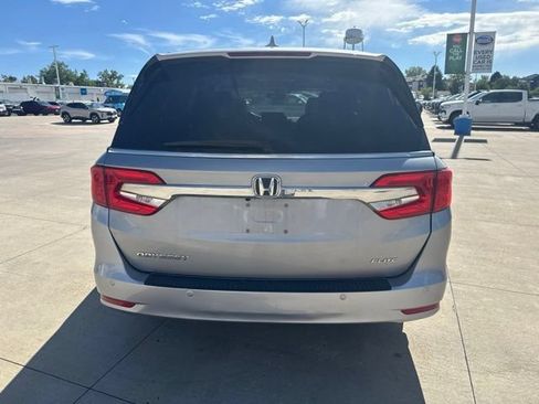 Used 2018 Honda Odyssey Elite image 6