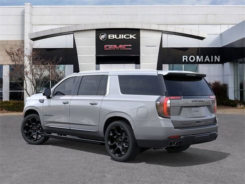 New 2026 GMC Yukon XL Denali Ultimate image 3