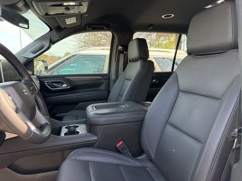 Used 2024 Chevrolet Tahoe Z71 image 13