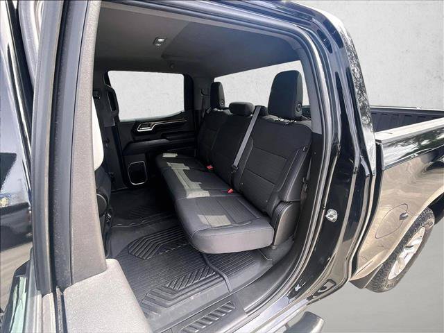 Used 2023 Chevrolet Silverado 1500 RST w/ Z71 Off-Road Package AWD/4WD image 28