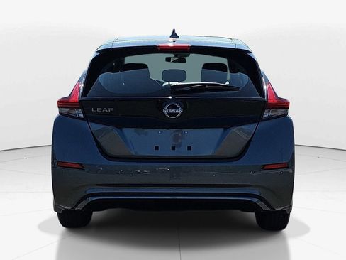 Used 2023 Nissan Leaf S FWD image 7