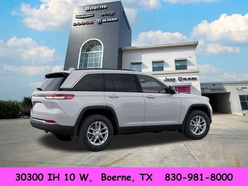 New 2026 Jeep Grand Cherokee Laredo X RWD image 4