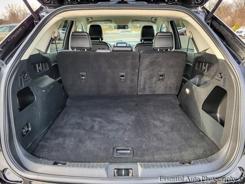 Used 2023 Ford Edge SEL image 24