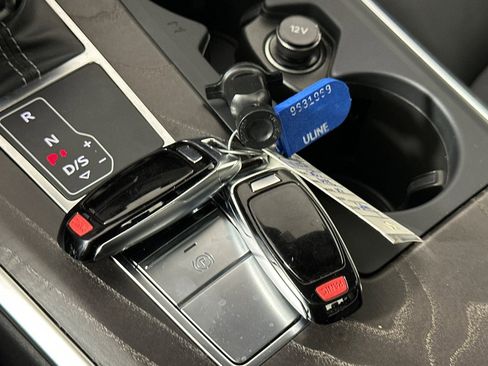 Used 2023 Audi A7 3.0T Premium w/ Convenience Package image 23