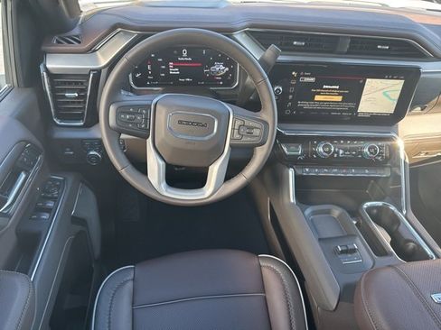 New 2026 GMC Sierra 2500 Denali w/ Technology Package image 9