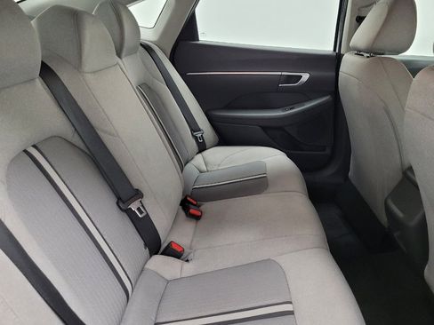 Used 2021 Hyundai Sonata SE image 19