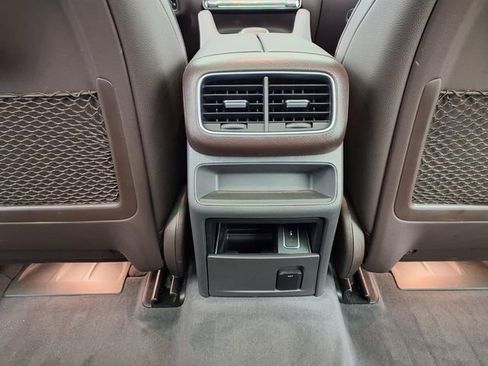 Used 2020 Mercedes-Benz GLE 350 4MATIC image 27