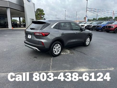 Used 2024 Ford Escape Active FWD image 3