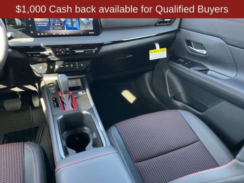 New 2026 Nissan Kicks SR w/ Cold Weather Package image 15