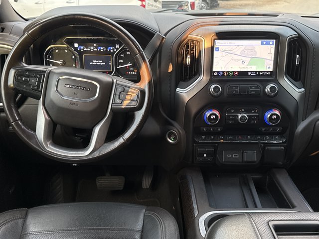 Used 2021 GMC Sierra 2500 Denali w/ Denali Ultimate Package AWD/4WD image 4