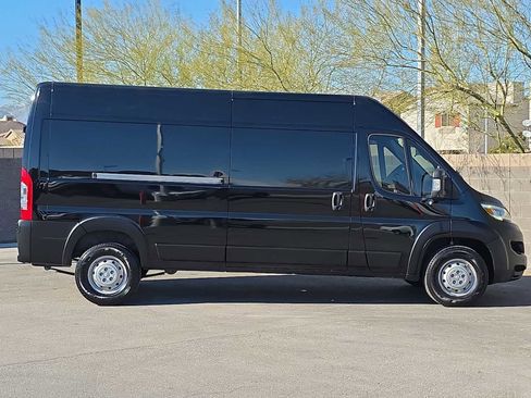 Used 2023 RAM ProMaster 3500 w/ Driver Convenience Group image 10