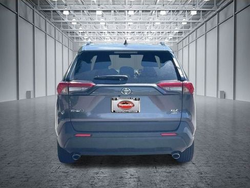 Certified 2025 Toyota RAV4 XLE AWD/4WD image 9