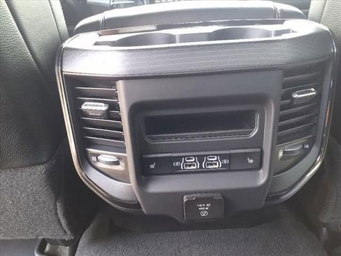 Used 2022 RAM 3500 Limited AWD/4WD image 12