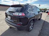 Used 2019 Jeep Cherokee Limited image 5