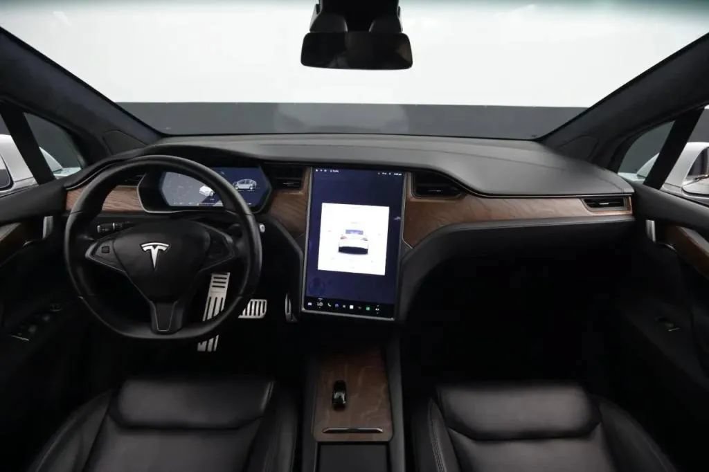Used 2020 Tesla Model X Long Range AWD/4WD image 30