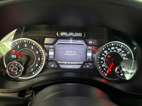 Used 2023 RAM 1500 Laramie AWD/4WD image 33