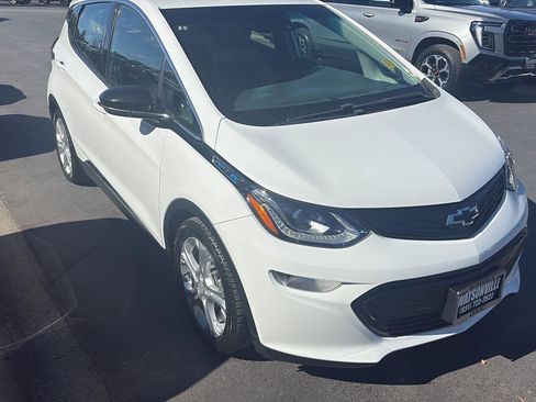 Used 2021 Chevrolet Bolt LT FWD image 24