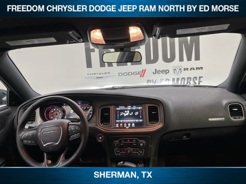 Used 2023 Dodge Charger SXT image 11