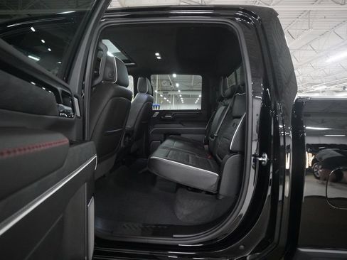 Used 2026 GMC Sierra 2500 AT4X AWD/4WD image 15