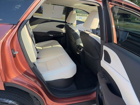 Certified 2023 Lexus RX 350 Premium Plus w/ Accessory Package AWD/4WD image 13