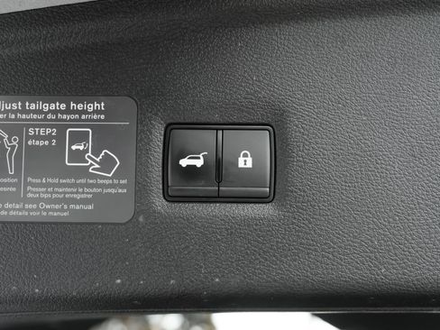 Used 2023 INFINITI QX55 Sensory w/ Lighting Package AWD/4WD image 41
