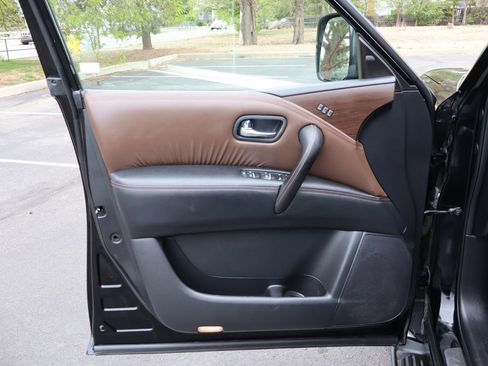 Used 2018 Nissan Armada Platinum w/ Captain Seat Package AWD/4WD image 25