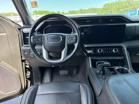 Used 2023 GMC Sierra 1500 Denali w/ Denali Reserve Package AWD/4WD image 15