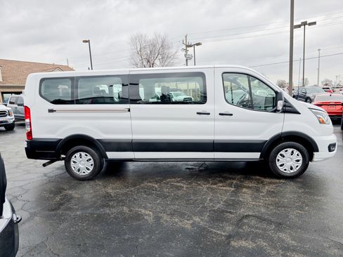Used 2023 Ford Transit 350 XLT image 24