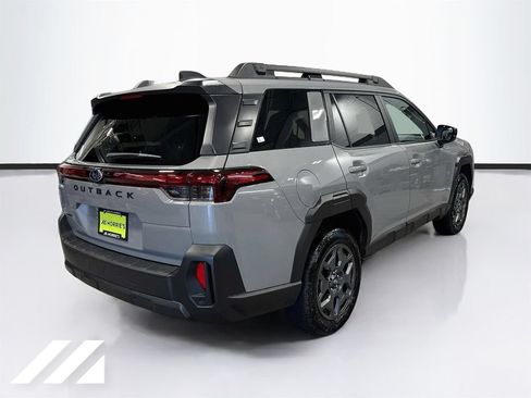Used 2026 Subaru Outback Premium AWD/4WD image 5