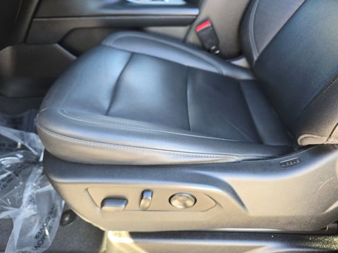 Used 2022 Chevrolet Tahoe Z71 w/ Luxury Package image 31