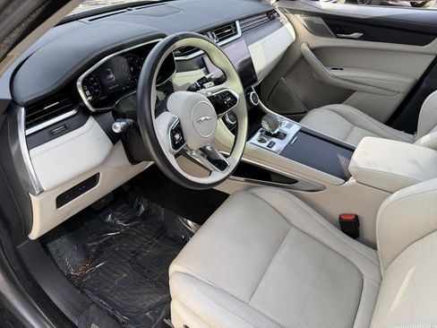Used 2021 Jaguar F-PACE S image 24
