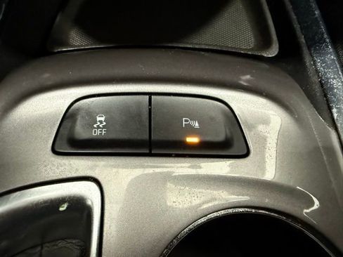 Used 2024 Chevrolet Malibu LT image 34