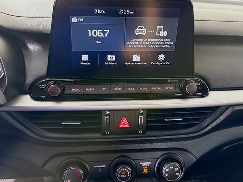 Used 2020 Kia Forte LXS FWD image 18