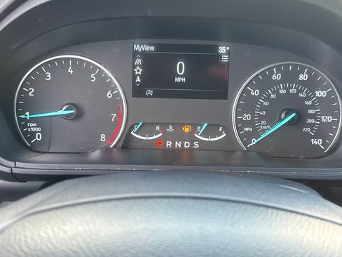 Used 2018 Ford EcoSport SE w/ SE Convenience Package image 7