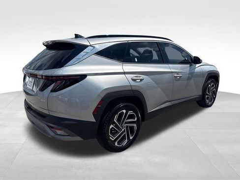 Certified 2026 Hyundai Tucson Limited AWD/4WD image 5