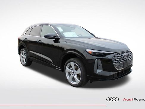 New 2025 Audi Q5 Premium Plus image 1