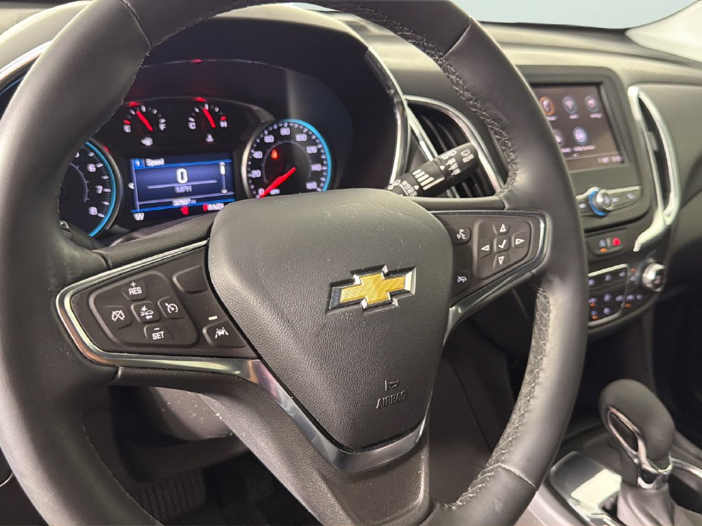 Used 2024 Chevrolet Equinox LT FWD image 21