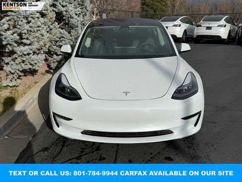 Used 2023 Tesla Model 3 Standard Range image 2