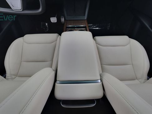 Used 2023 Tesla Model X AWD/4WD image 27