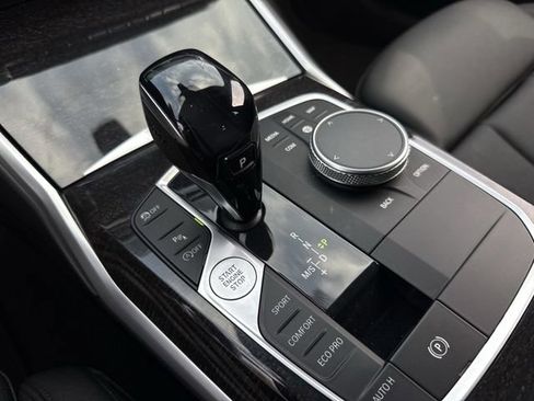 Used 2020 BMW 330i Sedan w/ Convenience Package image 20